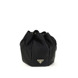 Prada Black Silk Bucket Bag - Élégant Pouch en Satin