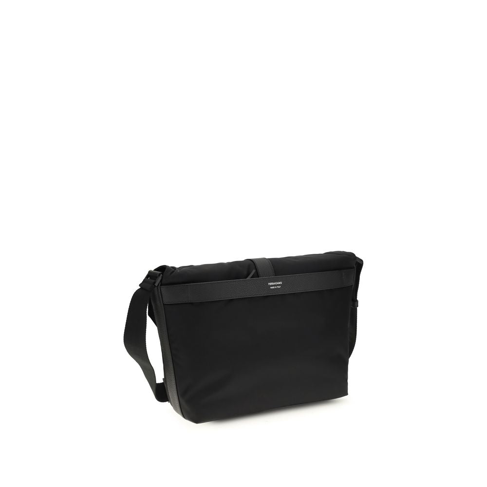 Sac à main Ferragamo en nylon noir