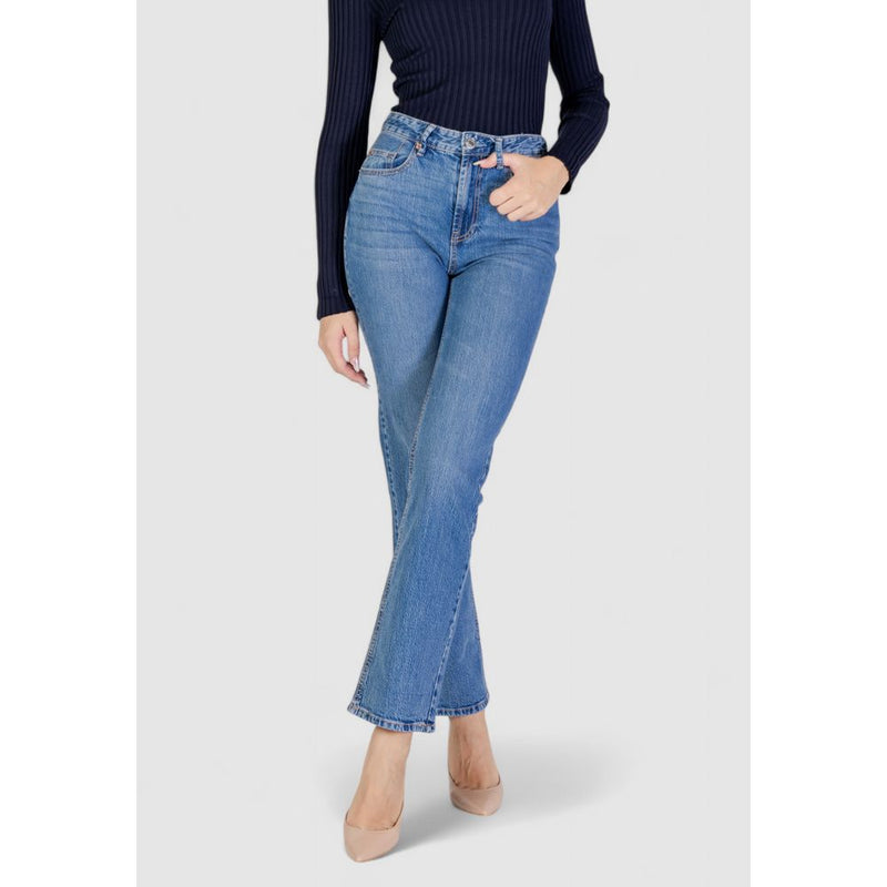 Vero Moda VMTESSA Light Blue Cotton Mom Jeans - Chic & Eco-Friendly