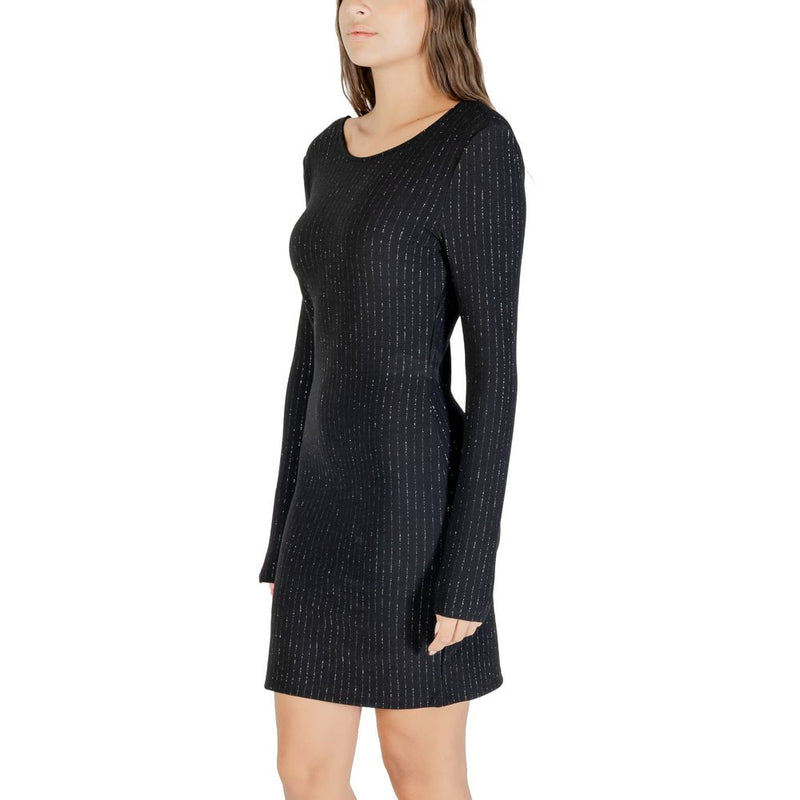 Jacqueline De Yong Jdymary Black Short Dress with Lurex