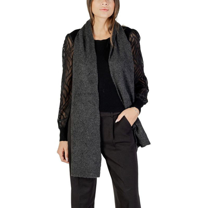 Only Gray Recycled Polyester Scarf - ONLAURORA STRUCTURED KNIT