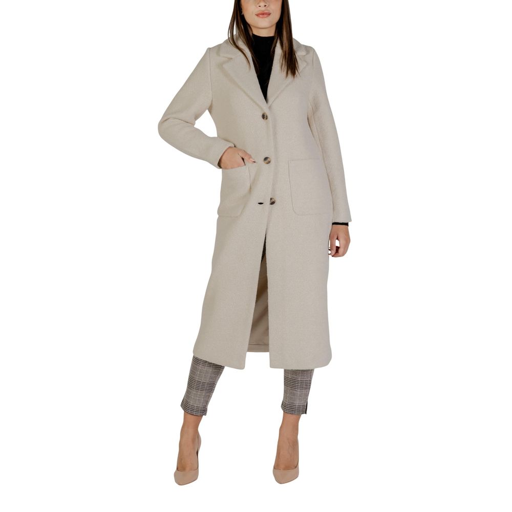 ICHI IHSTIPA JA6 Women's Cream Wool Coat