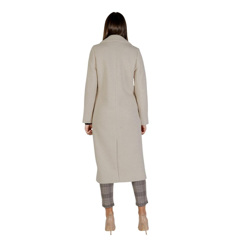 ICHI IHSTIPA JA6 Women's Cream Wool Coat