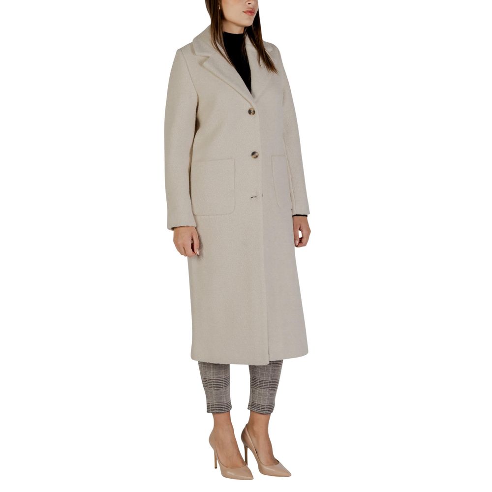 ICHI IHSTIPA JA6 Women's Cream Wool Coat