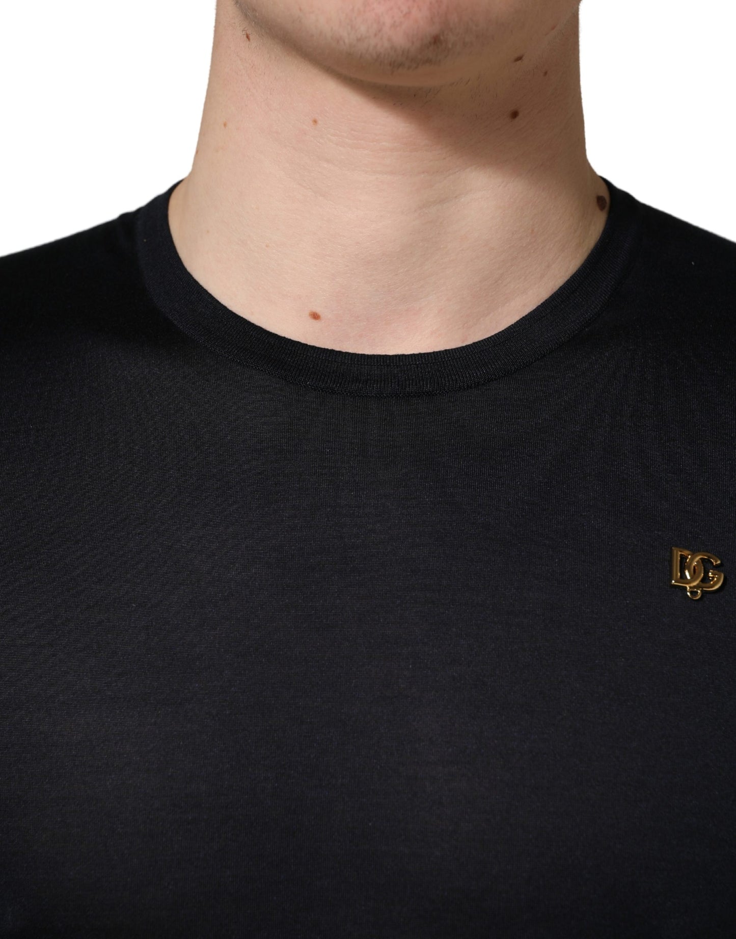 T-shirt Dolce & Gabbana en soie bleu foncé avec logo DG pour homme et col ras-du-cou