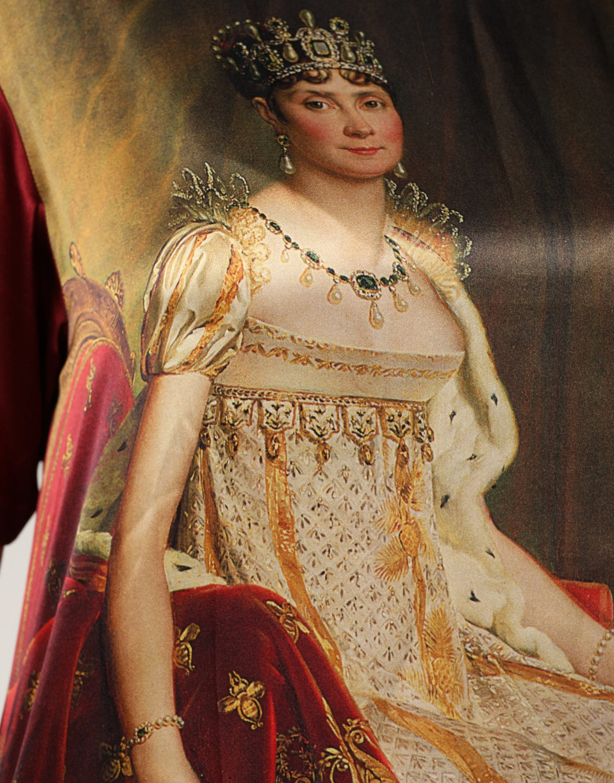 Dolce & Gabbana Maroon Royal Crown Dress Queen Painting Silk T-shirt