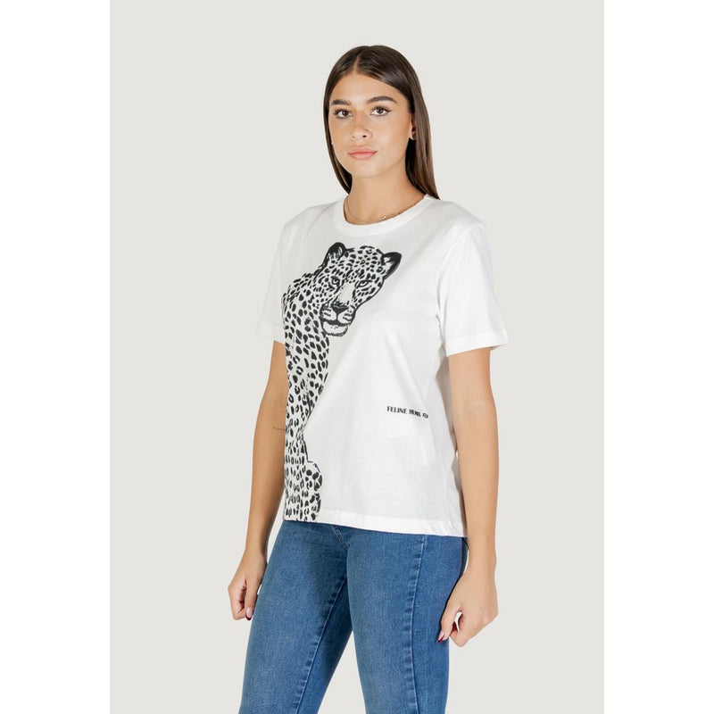 Colcci White Cotton T-Shirt with Leopard Print
