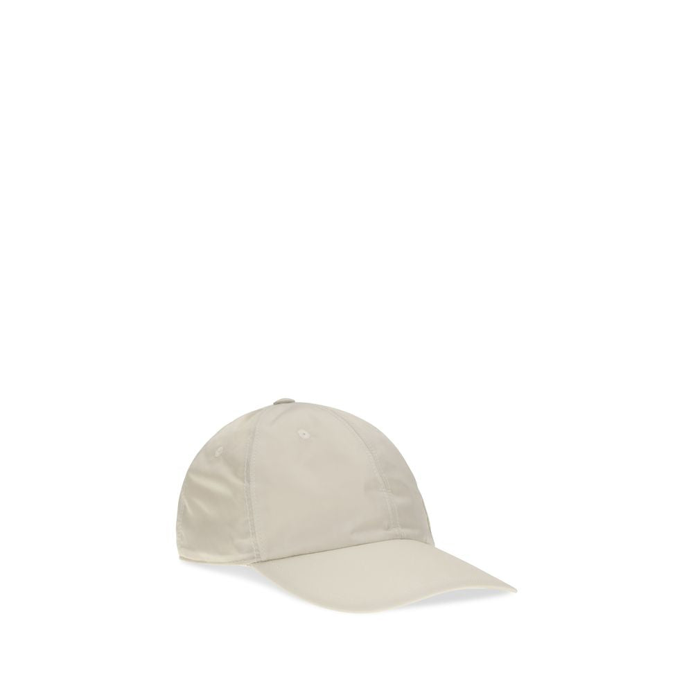 Casquette en nylon beige Fendi