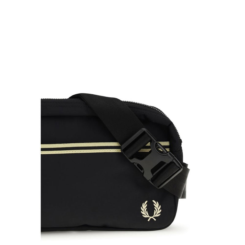 Sac bandoulière Fred Perry noir en polyamide recyclé