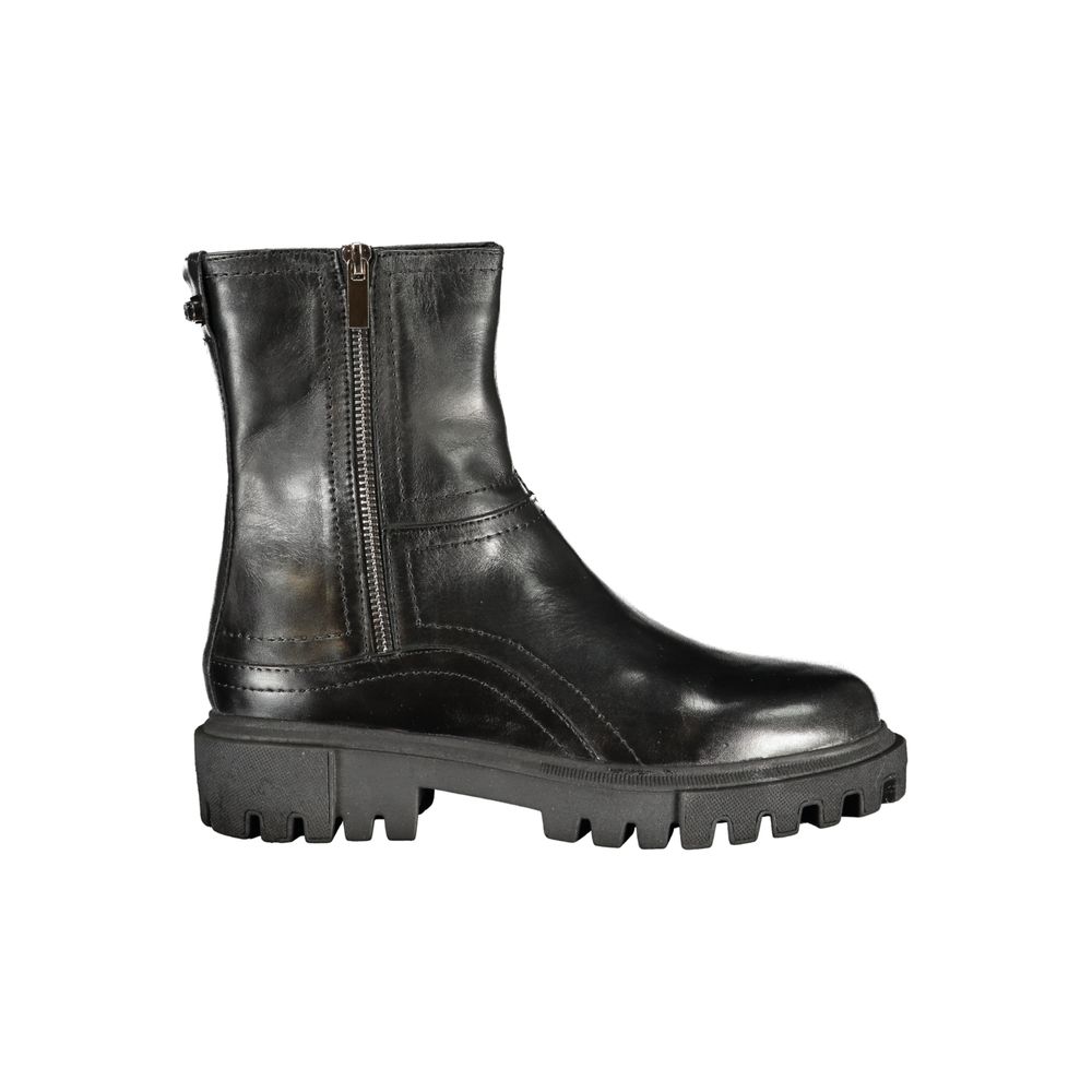Cafenoir Black Leather Women Boot - Chic Ankle Style