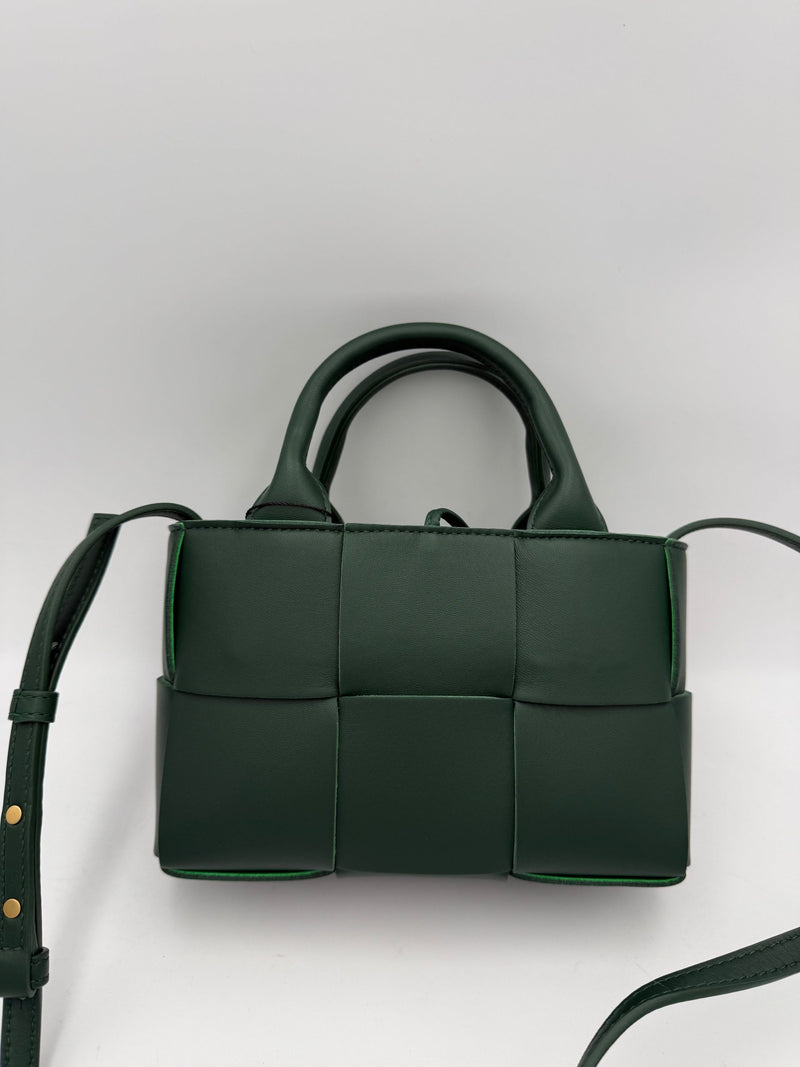 Bottega Veneta Candy Arco Shoulder Bag - Green Leather