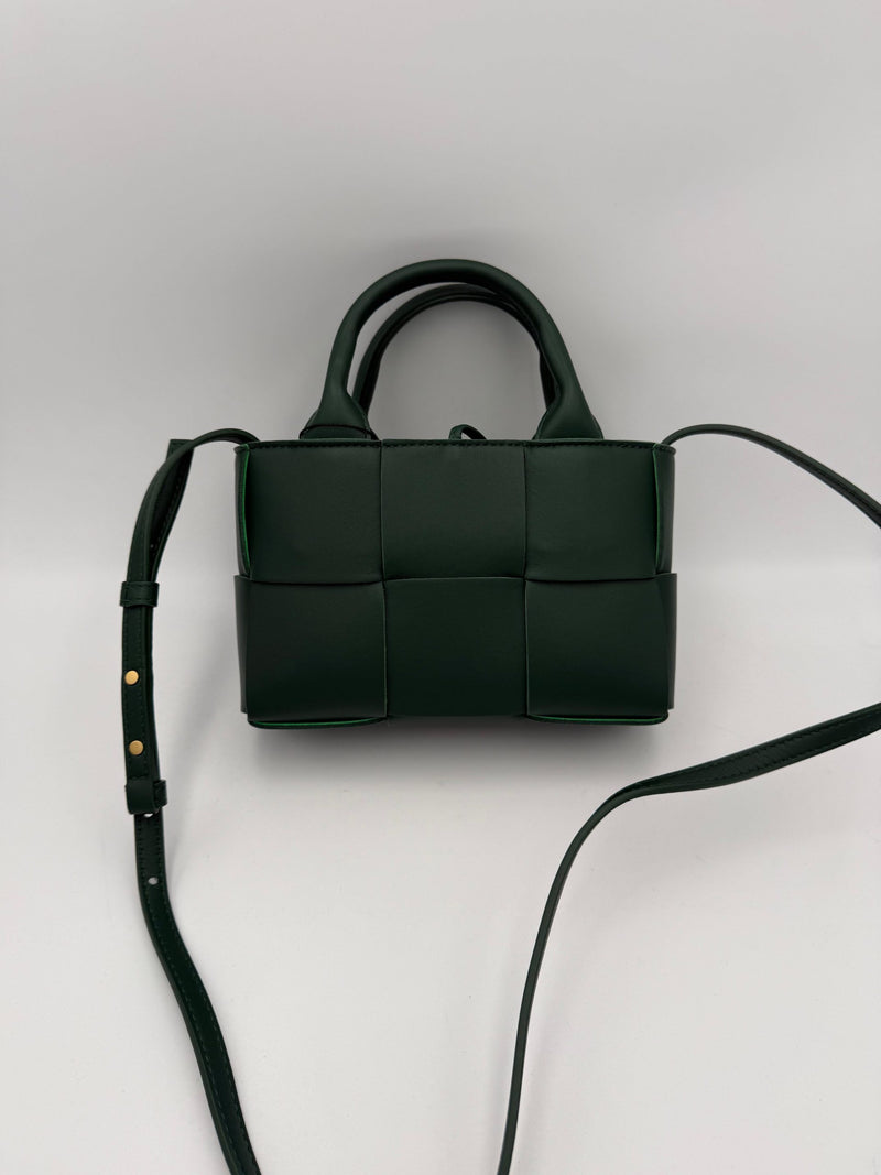 Bottega Veneta Candy Arco Shoulder Bag - Green Leather