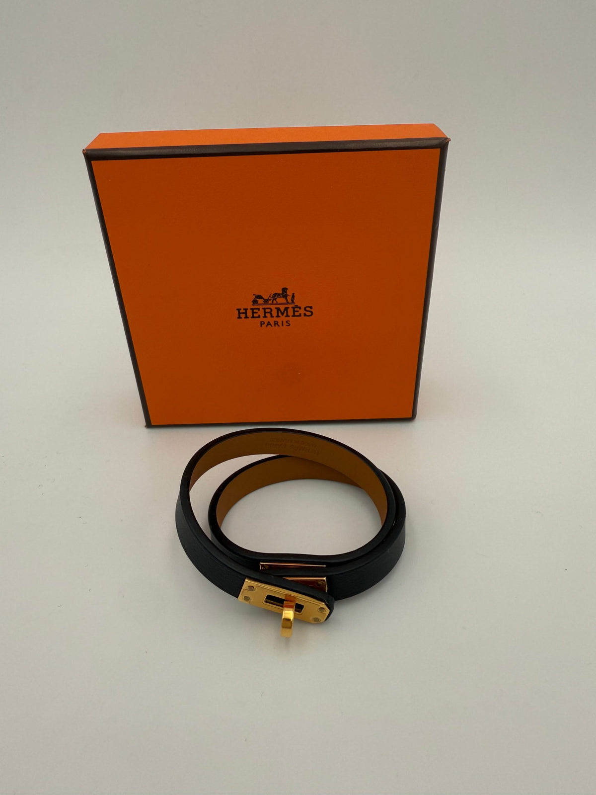 Bracelet Hermès KELLY - Élégance intemporelle
