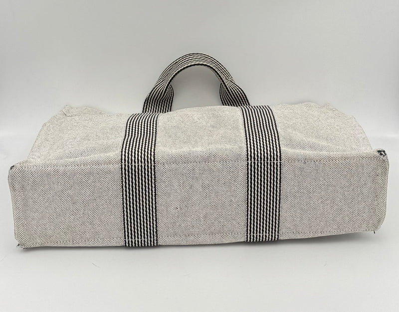 Hermès HERMÈS HERLINE Handbag - Iconic Style Inspired by Equestrian