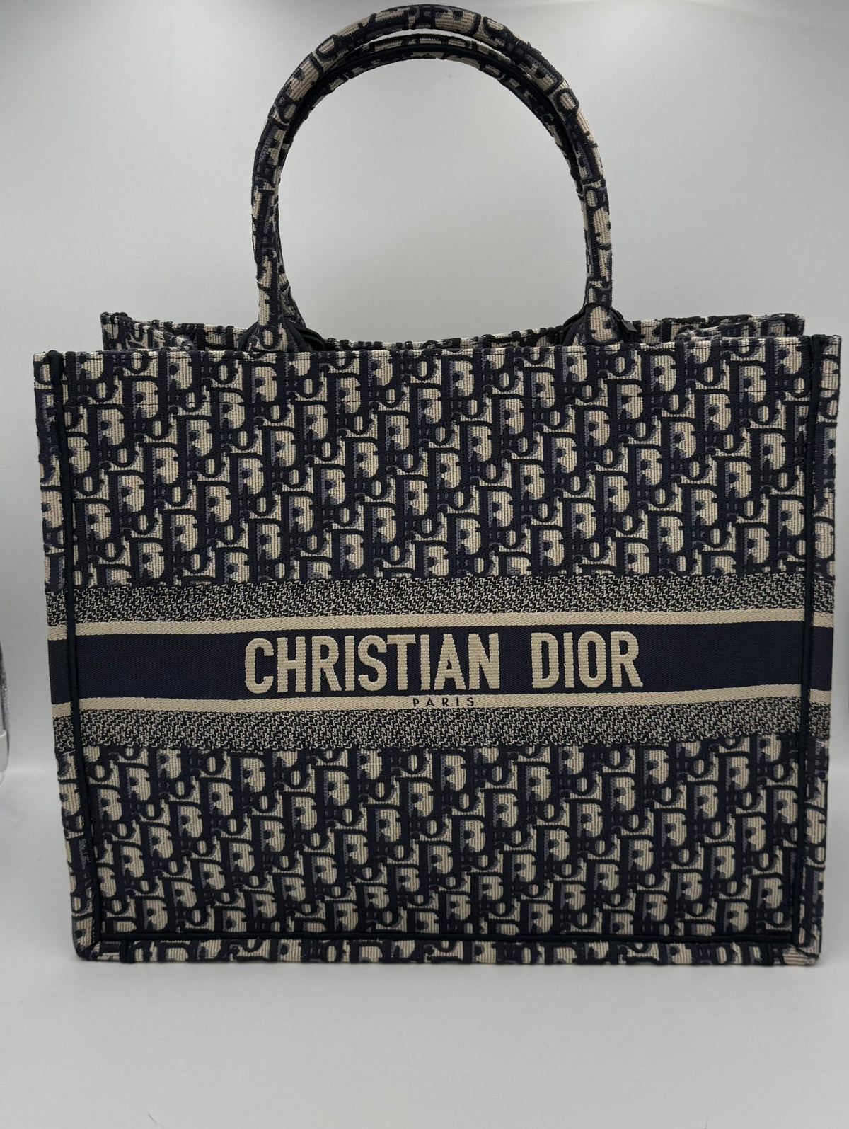 Dior DIOR TOTE BOOK Grande Tote - Élégance et Style