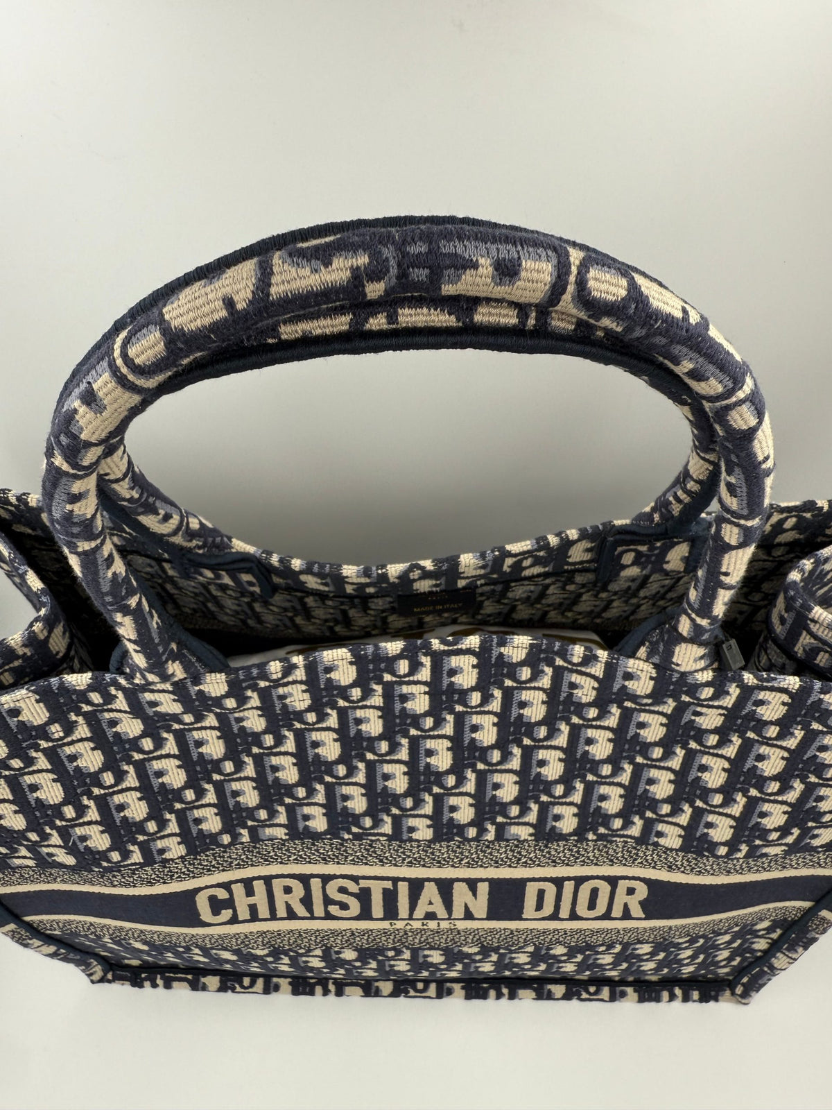Dior DIOR TOTE BOOK Grande Tote - Élégance et Style