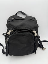 Prada PRADA Nylon Backpack - Élégance et Praticité