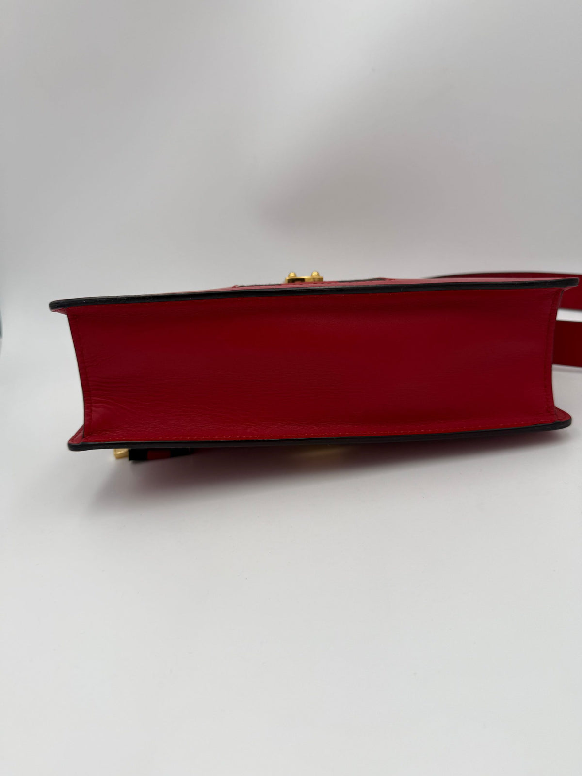 Gucci Sylvie Red Handbag - Timeless Elegance