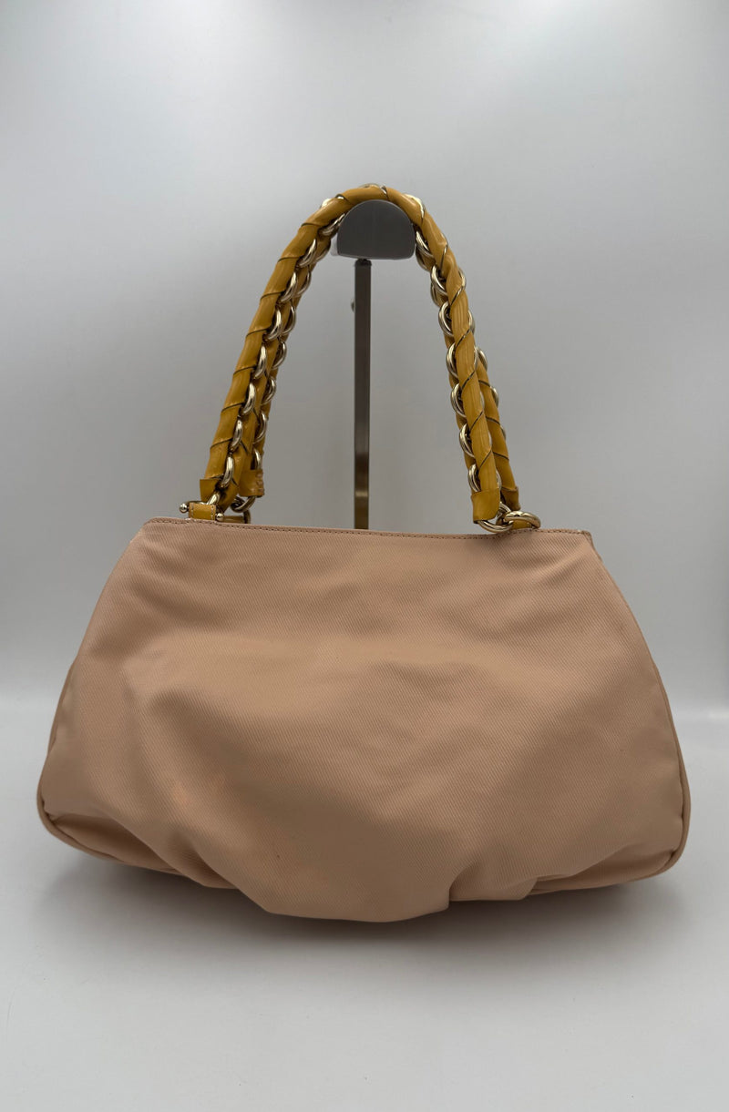 Fendi FENDI Mia Bag Handbag - Élégance et Praticité