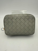 Bottega Veneta Intrecciato Clutch - Élégance et Polyvalence