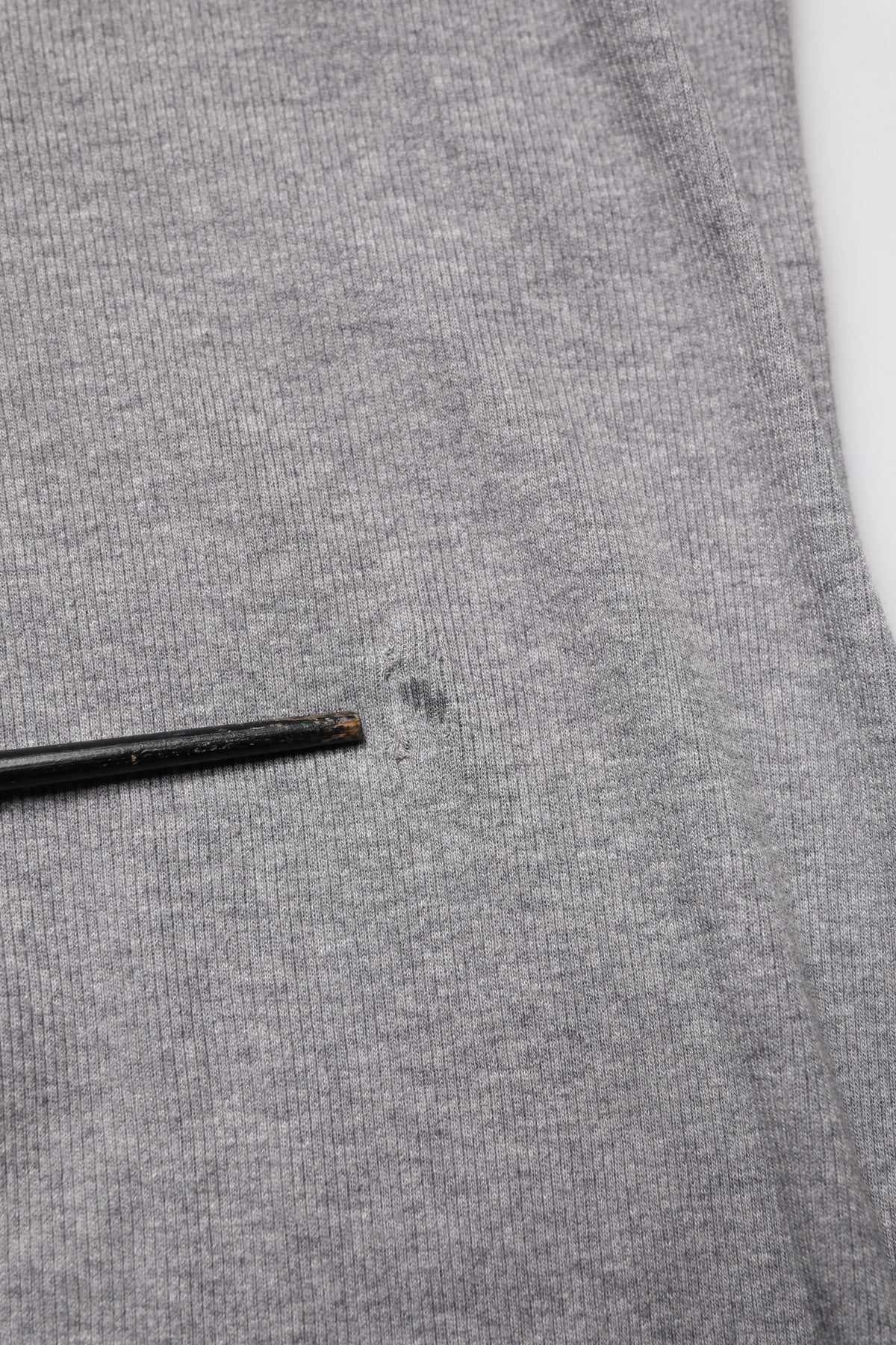 T-shirt Henley à manches longues en coton côtelé gris Dolce & Gabbana
