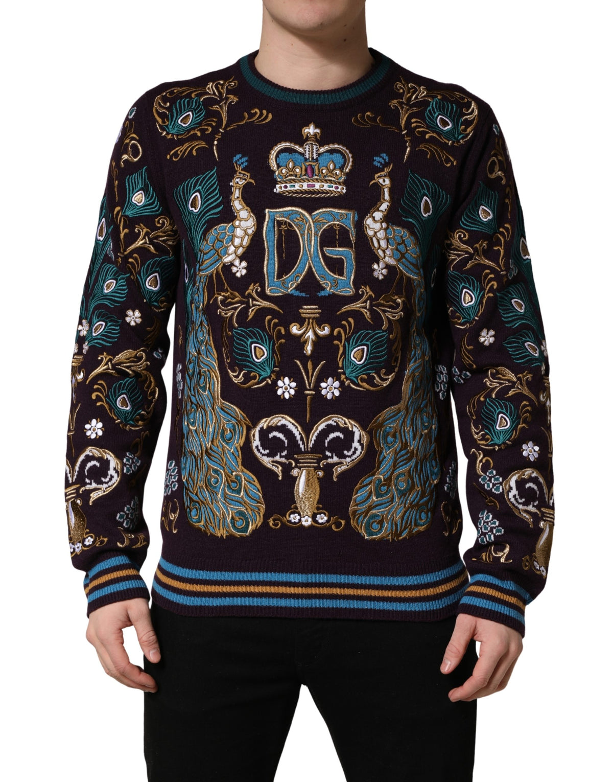 Pull Dolce & Gabbana en cachemire bordeaux brodé d'une couronne