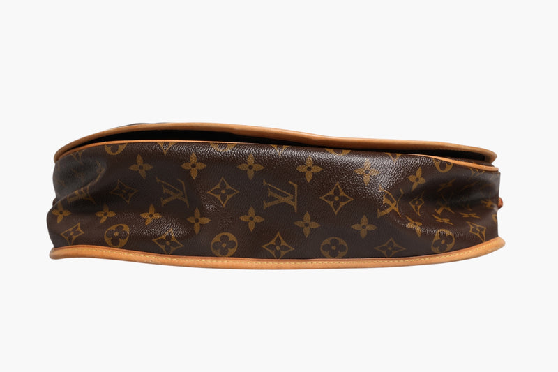 Louis Vuitton Monogram Canvas Menilmontant MM Messenger Bag