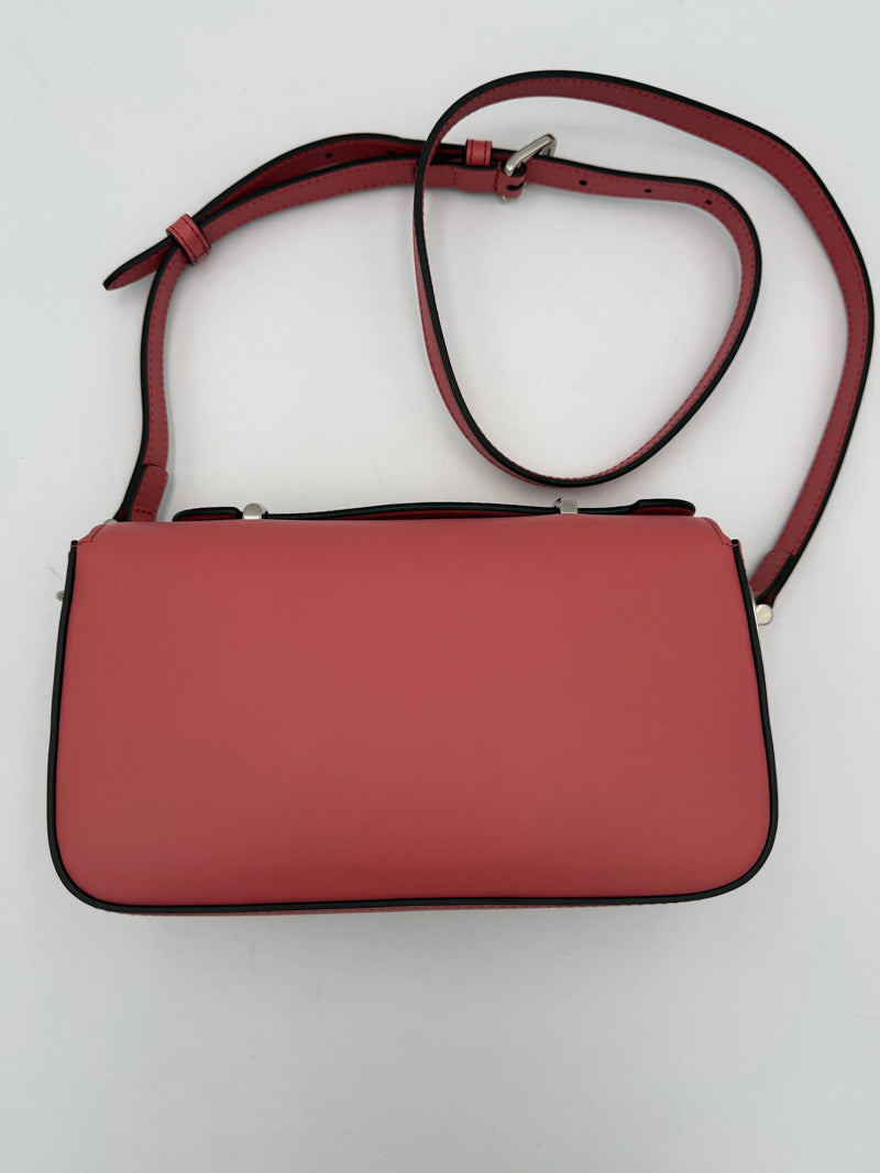 Gucci GG Marmont Leather Shoulder Bag - Timeless Elegance