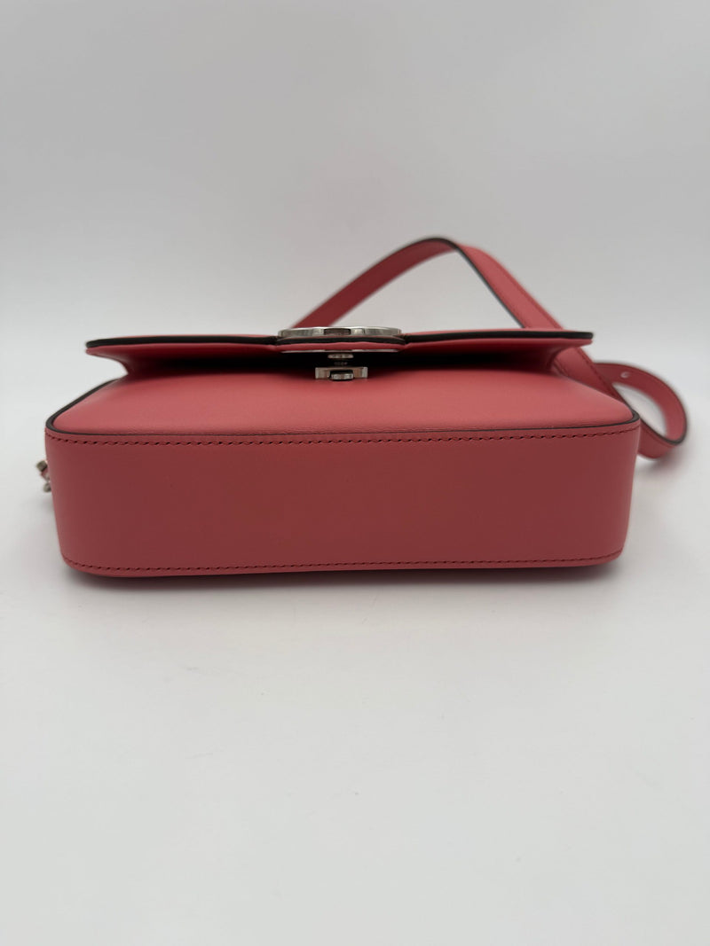 Gucci GG Marmont Leather Shoulder Bag - Timeless Elegance