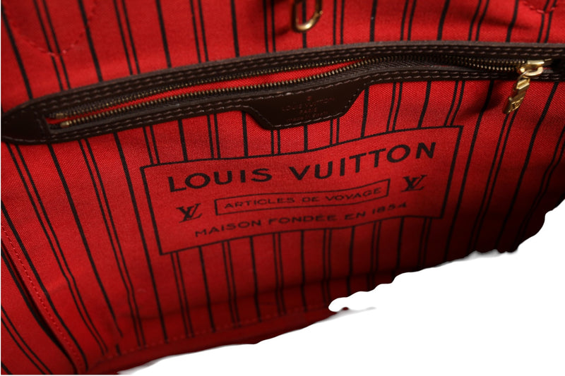 Louis Vuitton Neverfull MM Damier Ebene Tote - Élégance et Praticité