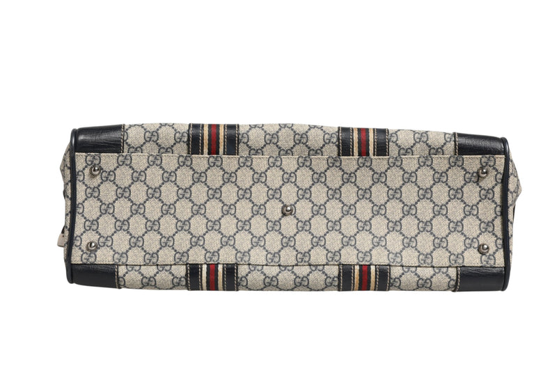 Gucci GG Supreme Boston Bag - Élégance et Praticité