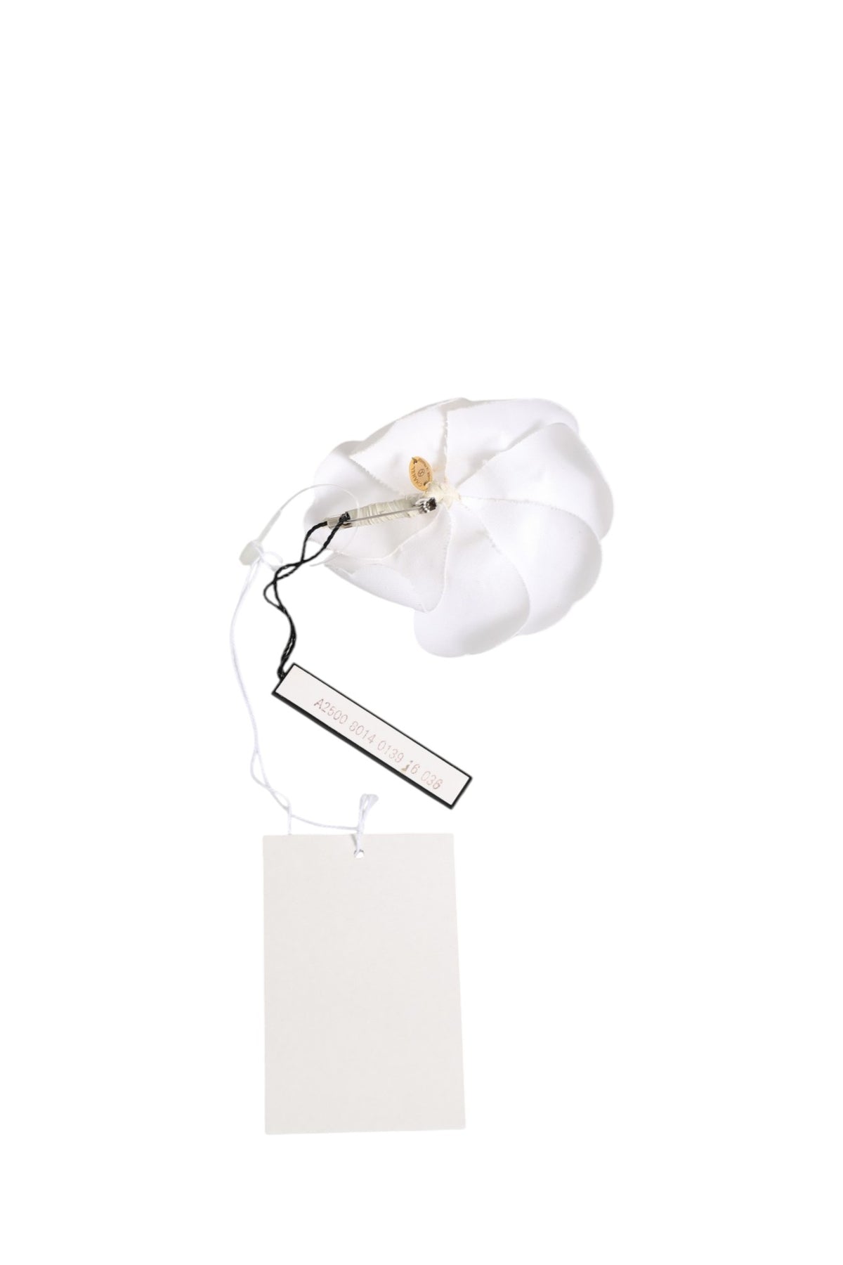 Broche Fleur Blanche Chanel - Élégance et Raffinement