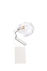 Broche Fleur Blanche Chanel - Élégance et Raffinement