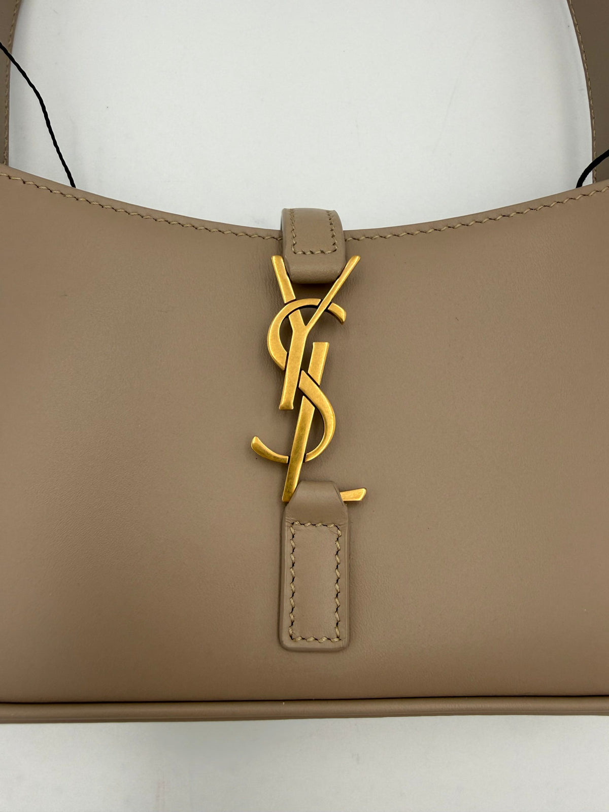 Saint Laurent LA 5 A 7 Mini Handbag - Élégance intemporelle