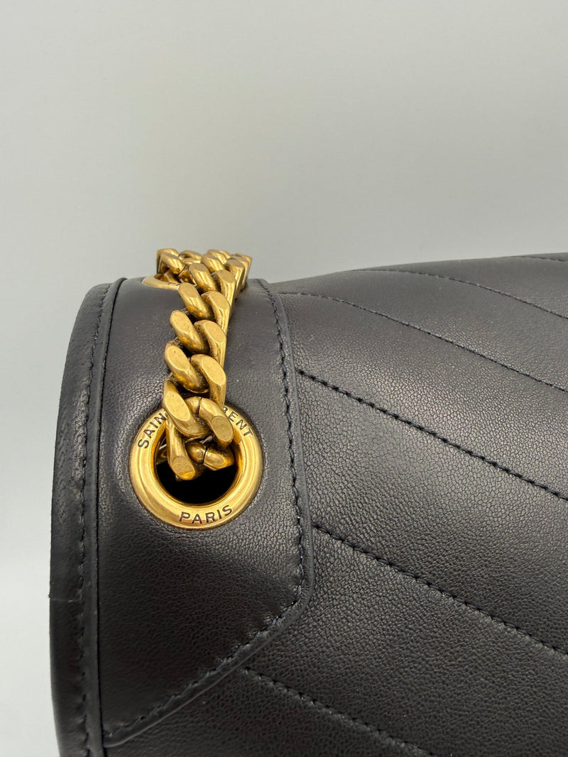 Saint Laurent NIKI LARGE Lambskin Bag - Unisex Design