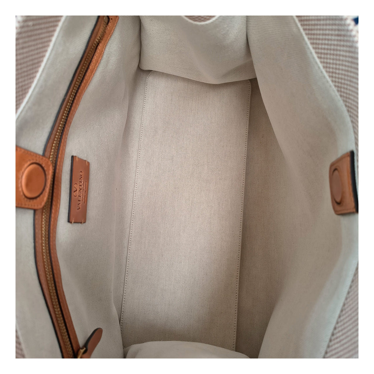 Valentino Garavani Beige Fabric Handbag - Stylish & Versatile