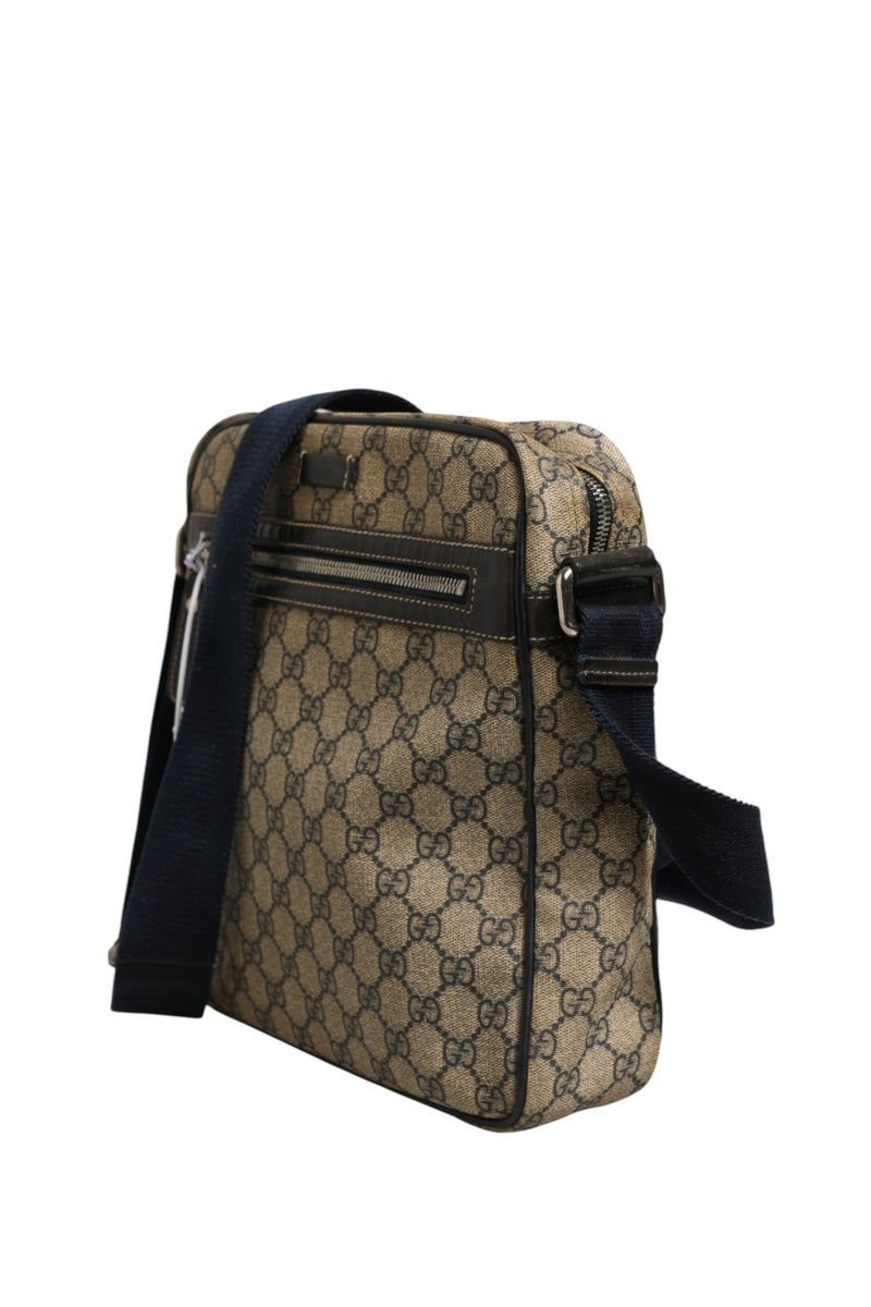 Gucci Supreme Messenger Bag - Stylish Blue Accessory for Women