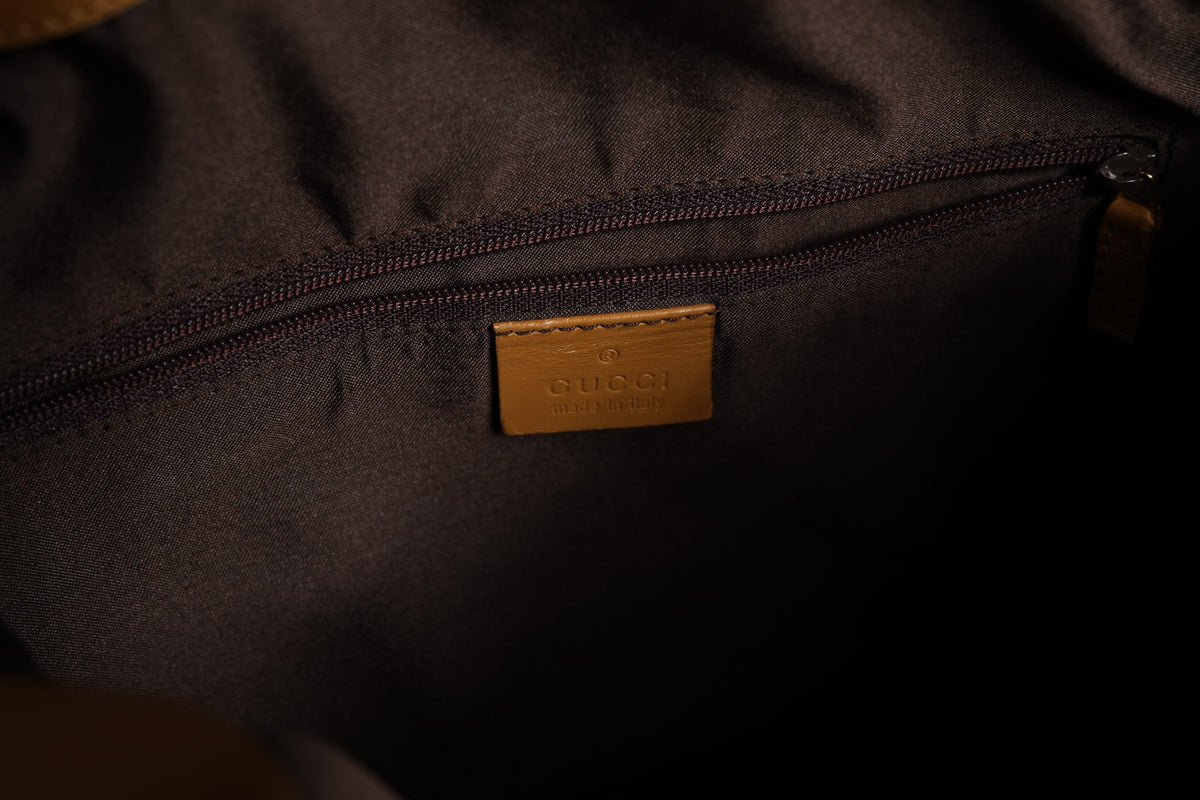 Gucci Diana Small Shoulder Bag in GG Canvas - Brown