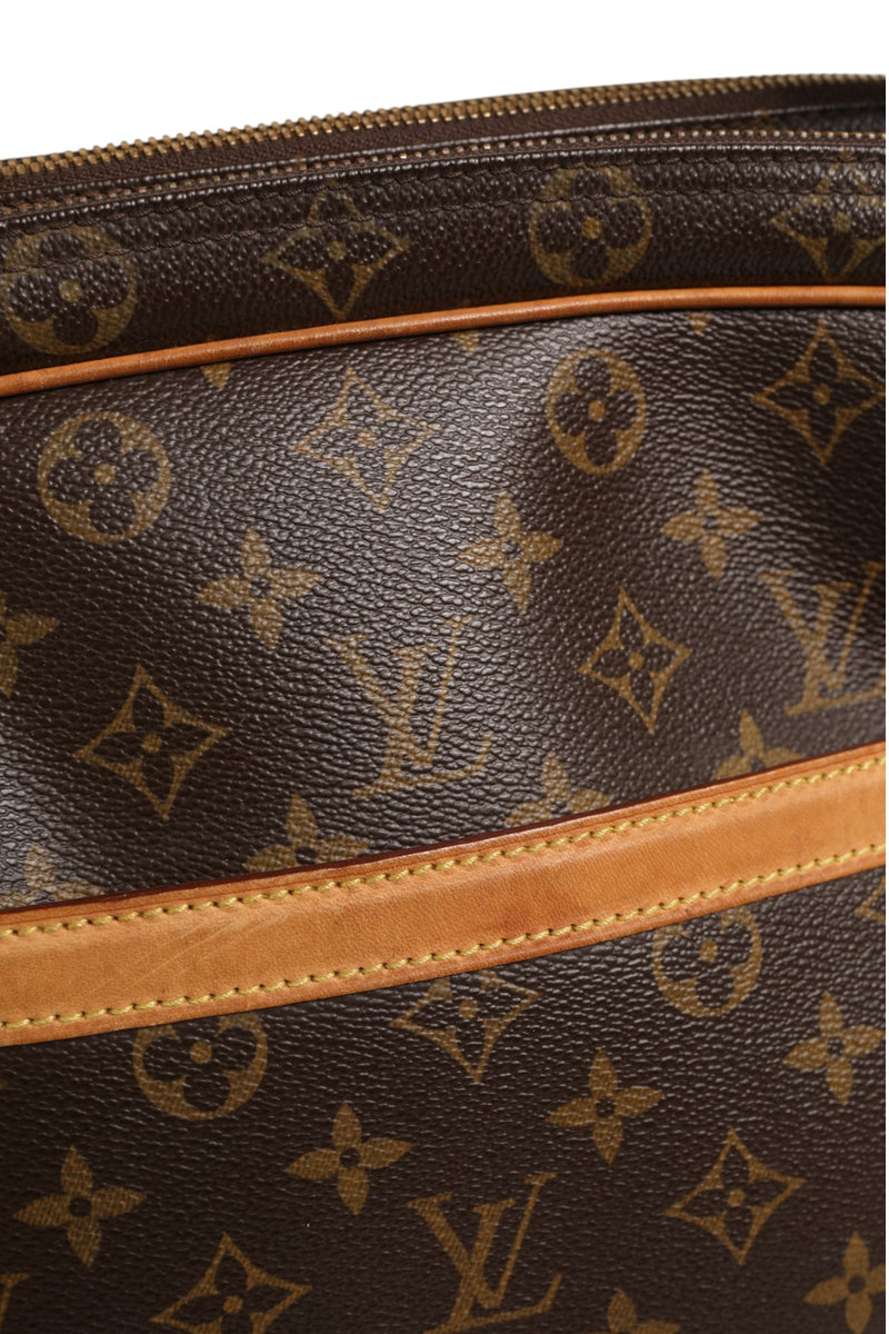 Louis Vuitton Monogram Reporter GM - Stylish Crossbody Bag