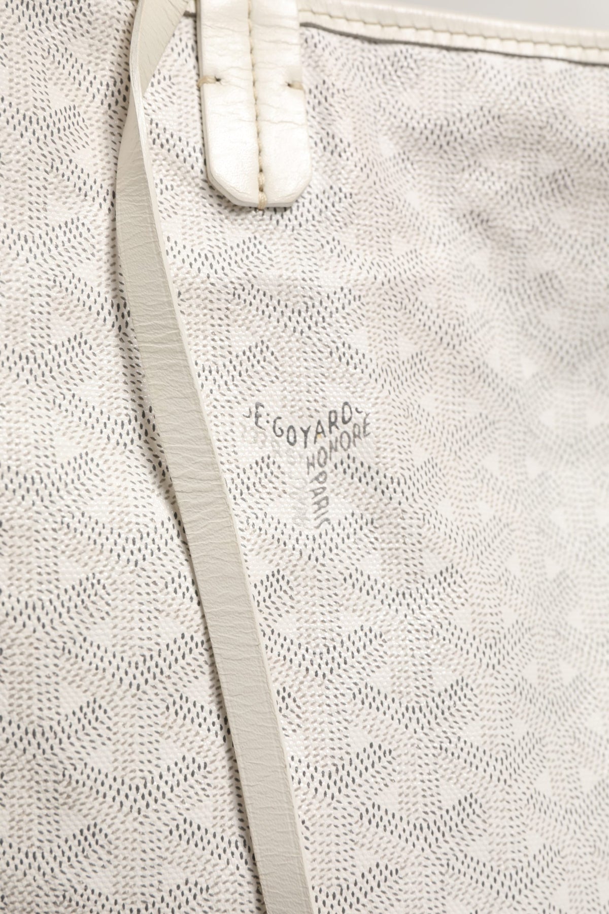 Saint Louis PM Tote Bag en Goyardine Canvas Blanc