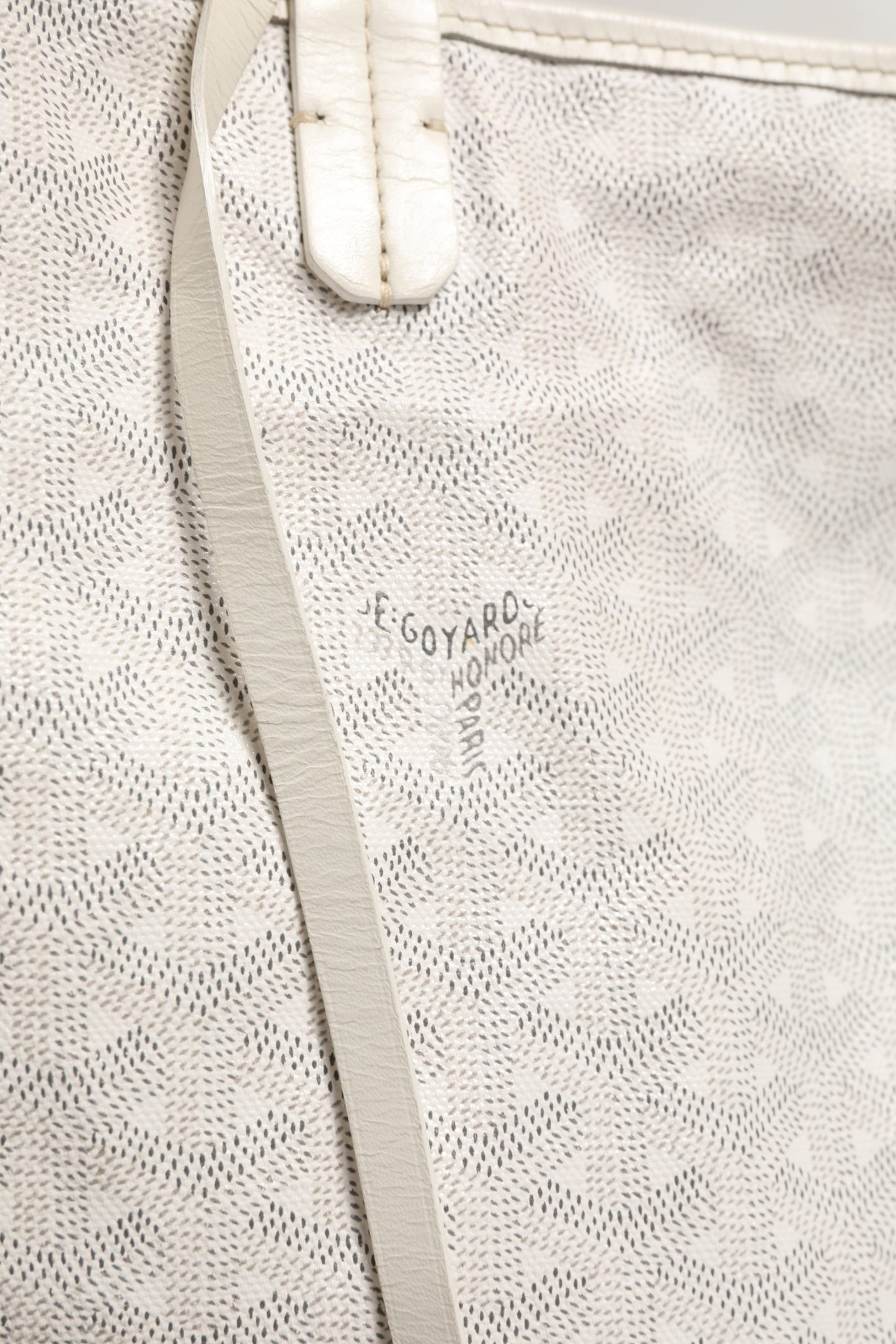 Saint Louis PM Tote Bag in Goyardine Canvas White