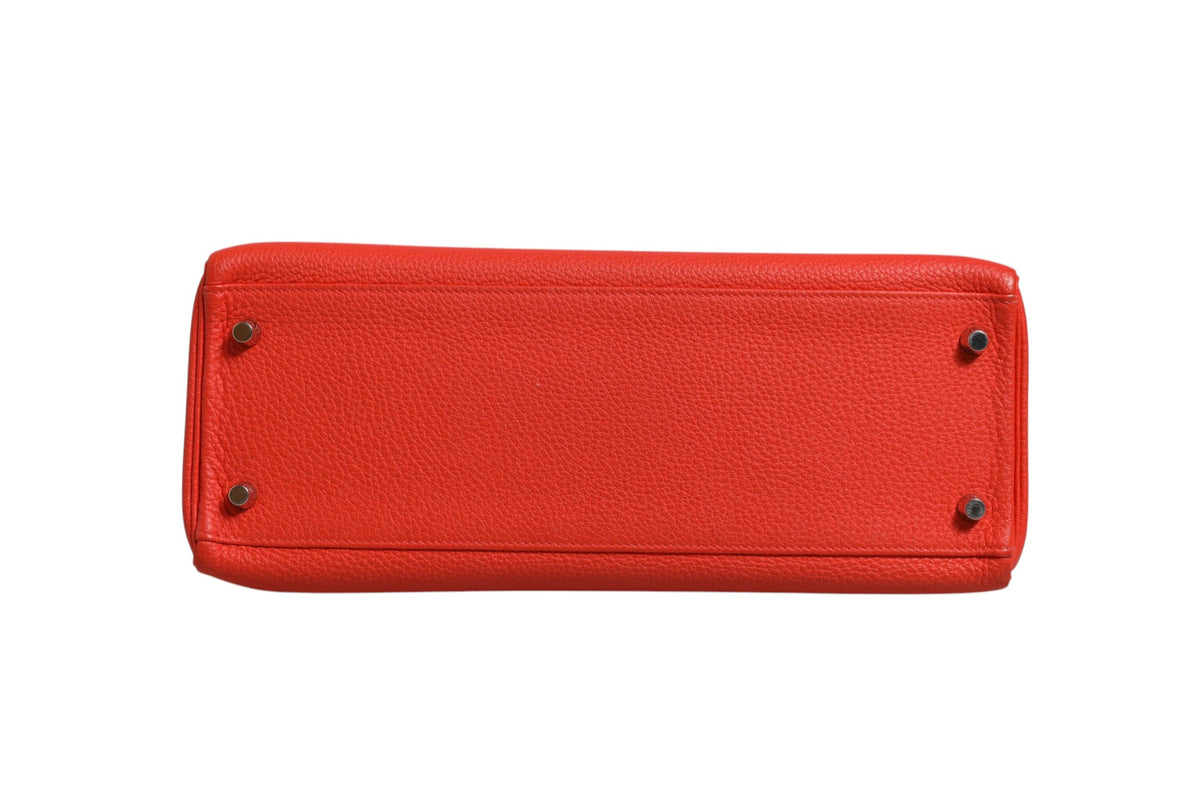 Hermès Kelly 32 Two-Way Handbag with Palladium Hardware - Orange