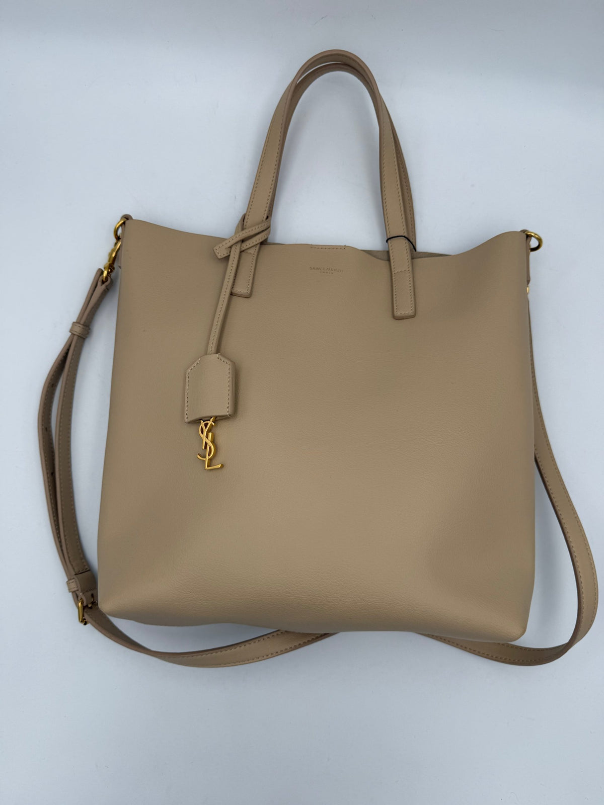 Saint Laurent SAINT LAURENT SHOPPING Beige Bag - Élégance Intemporelle