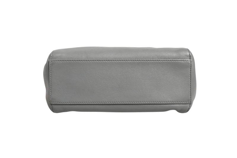 Fendi Mini Peekaboo Blue Grey - Élégance et Style