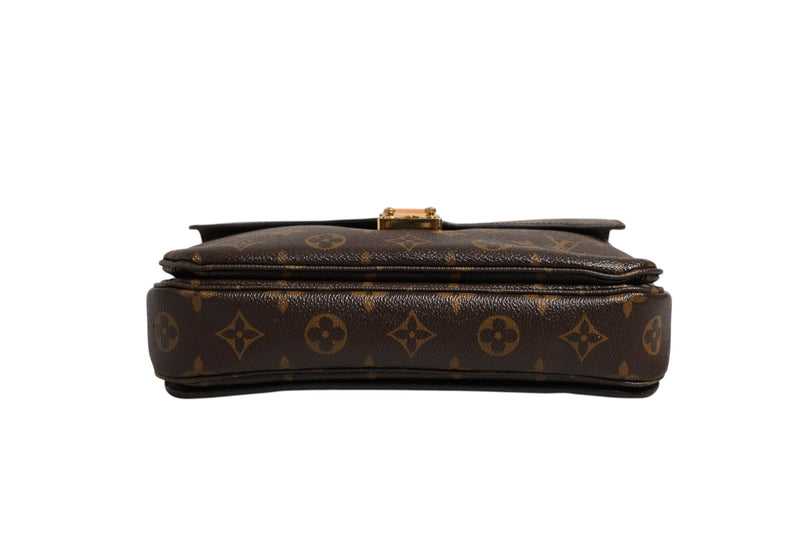 Louis Vuitton Pochette Métis Monogram - Sac à Main Élégant