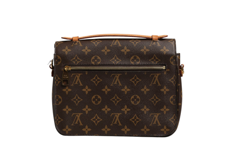 Louis Vuitton Pochette Métis Monogram - Élégance et Praticité