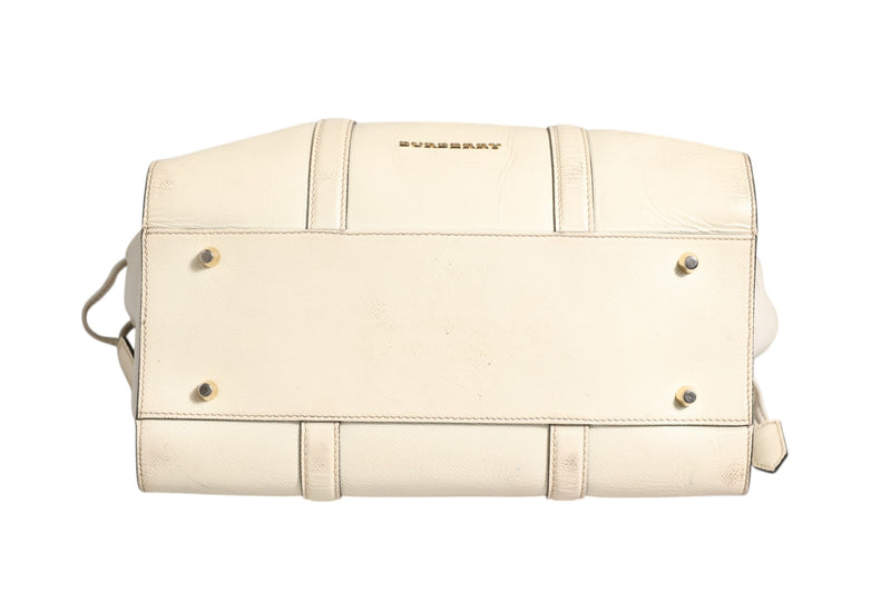Burberry Chalk White Large Leather Tote Bag