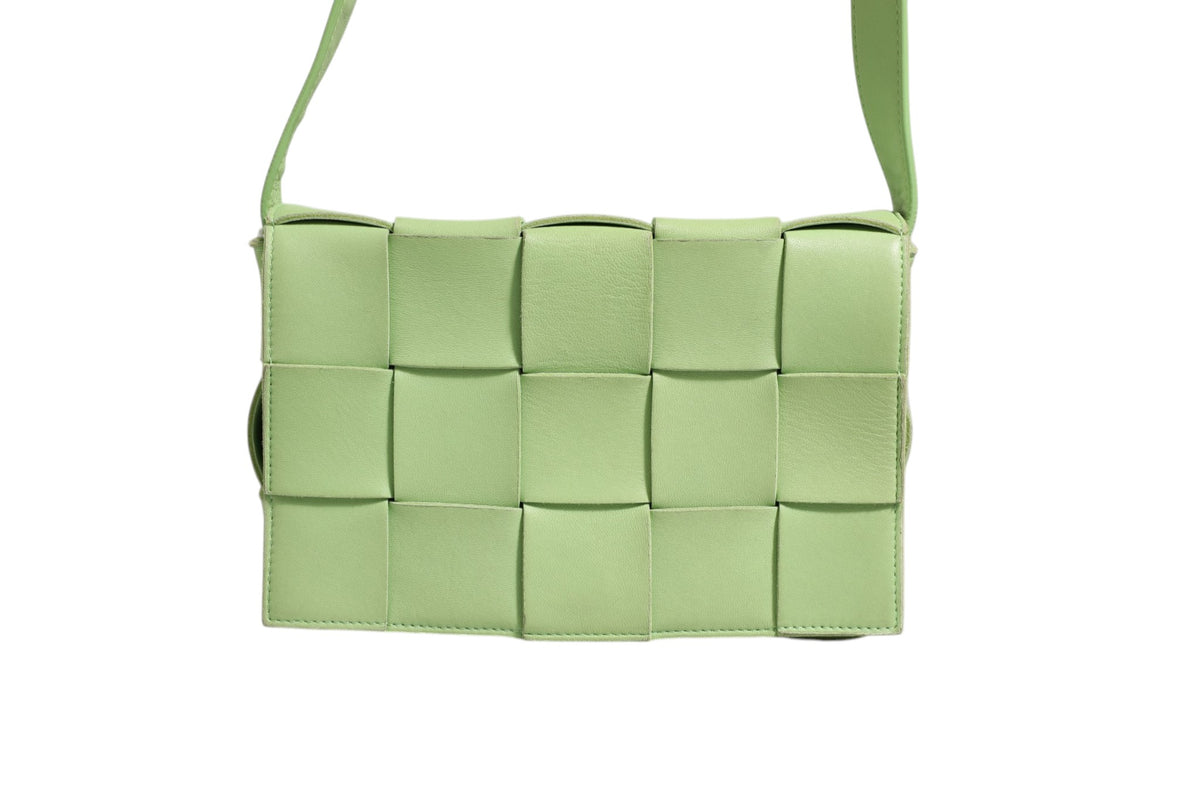 Bottega Veneta Cassette Crossbody Bag - Green