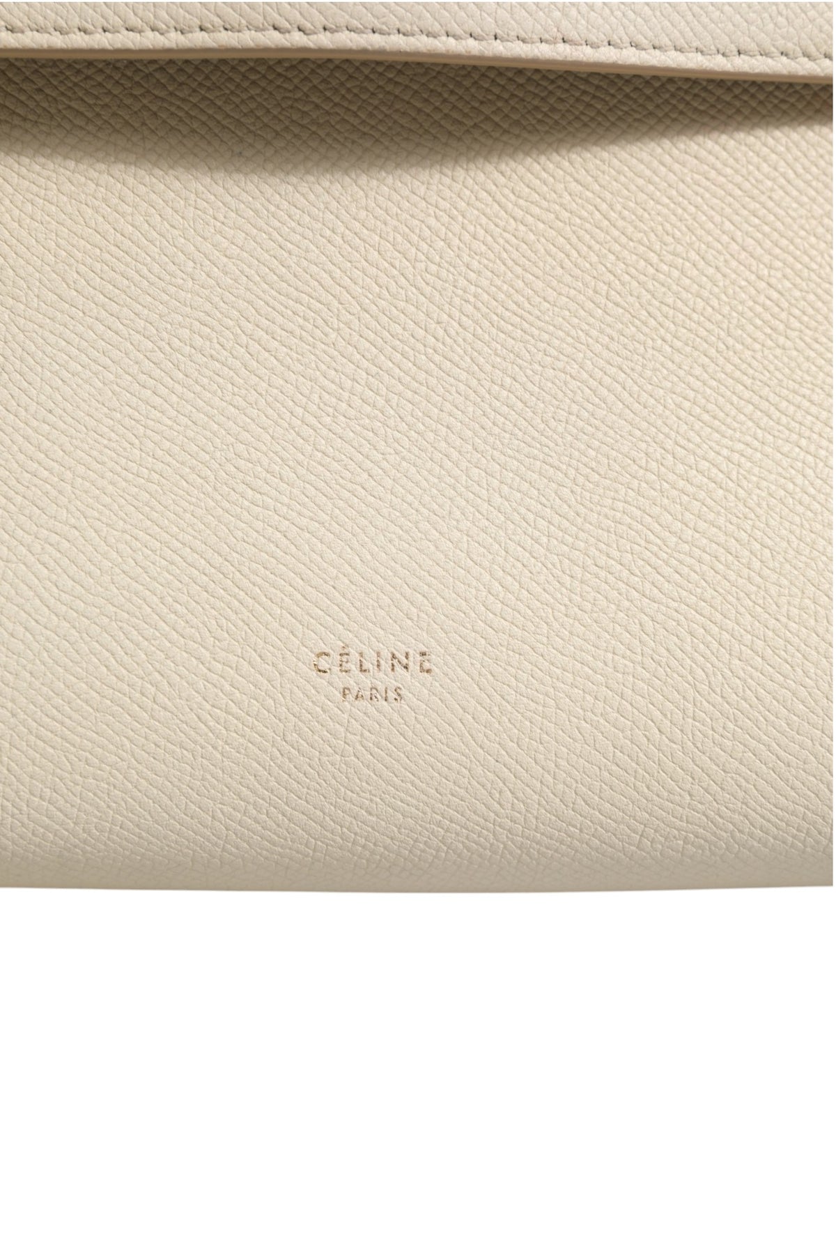 Sac Céline Nano Belt en veau grainé craie