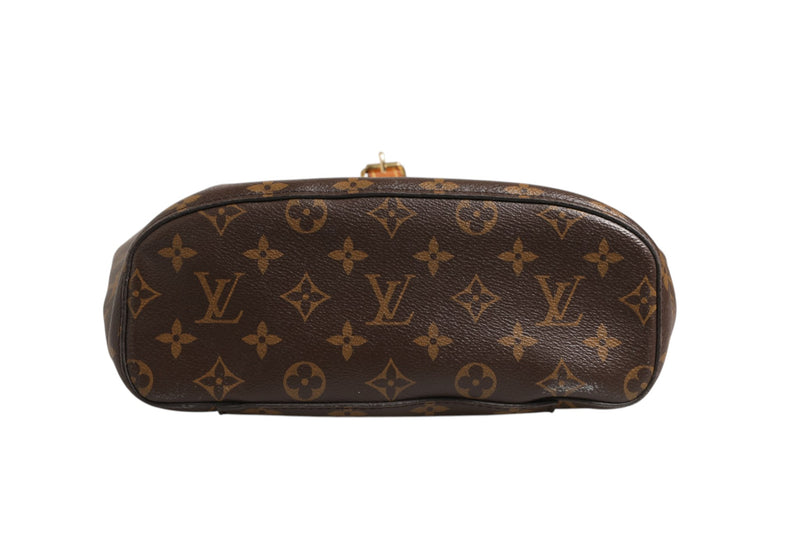 Louis Vuitton Monogram Canvas Montsouris Backpack